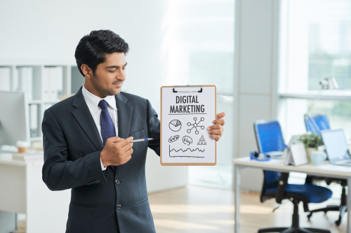 Top Digital Marketing Agency Reviews: From $5.53B to $18.45B by 2032
